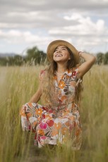 woman-7320390_1280